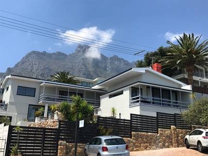 51 on camps bay entrance